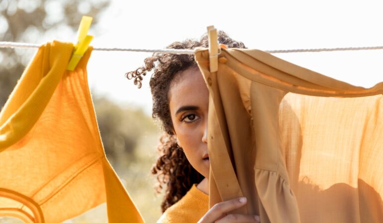 Slow Fashion: 8 Claves para comprar menos y mejor